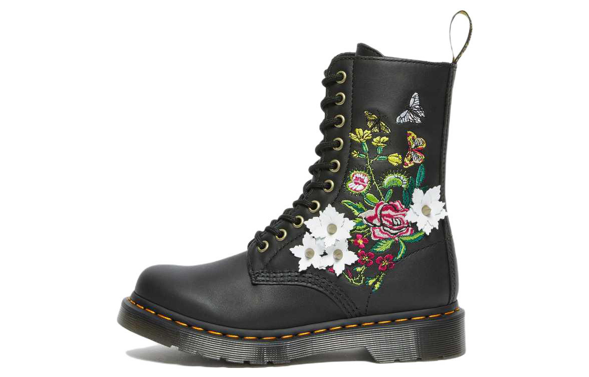 (W) Dr. Martens 1490 'Black Leather Lace-up Boots'