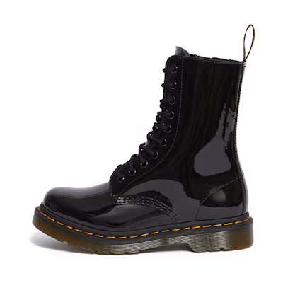 (W) Dr. Martens 1490 Patent Lamper Boots Black