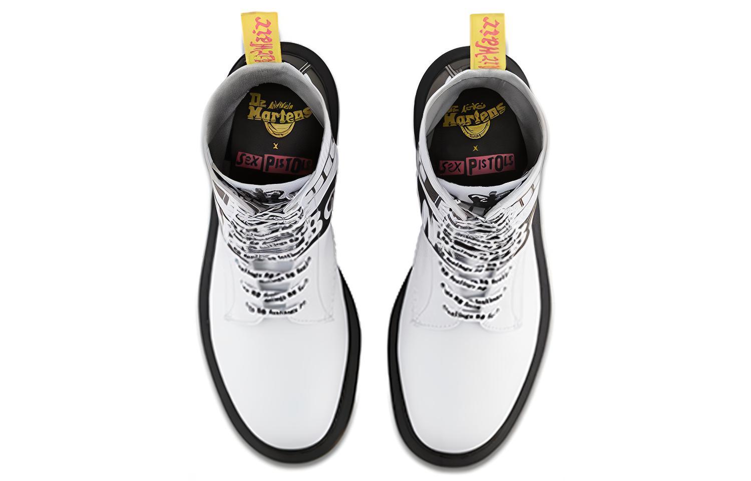 Shop Dr. Martens/馬汀博士 1490 Sxp 白色印花10孔靴 女款