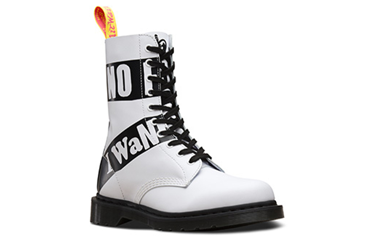 Order (W) Dr. Martens 1490 Sxp 'Boot 10 Mata Cetak Putih' 24785100