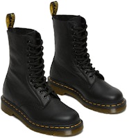 (W) Dr. Martens 1490 Virginia Kulit Boot Mid Calf 'Hitam' 22524001 Lookbook (W) Dr. Martens 1490 Virginia Kulit Boot Mid Calf 'Hitam' 22524001