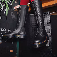 Cheap (W) Bottes Hautes Dr. Martens 1B60 Bex en Cuir Noir Pisa 27016001