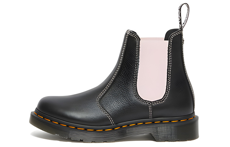 Buy (W) Dr. Martens 2976 But Chelsea Kulit Hitam Merah Jambu 27275001