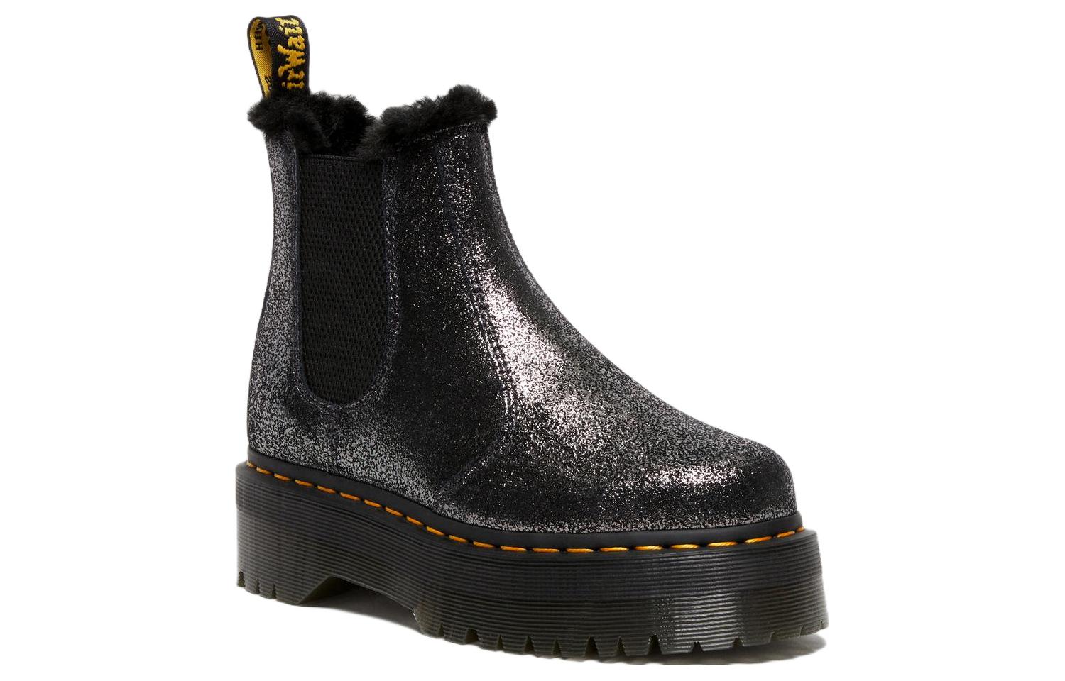 Lookbook Dr.Martens 馬汀博士 皮革 舒適保暖 短筒 切爾西靴 男女同款 黑色