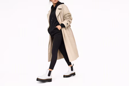 Order (女性)Dr. Martens 2976 平底光滑白色短靴 25055100
