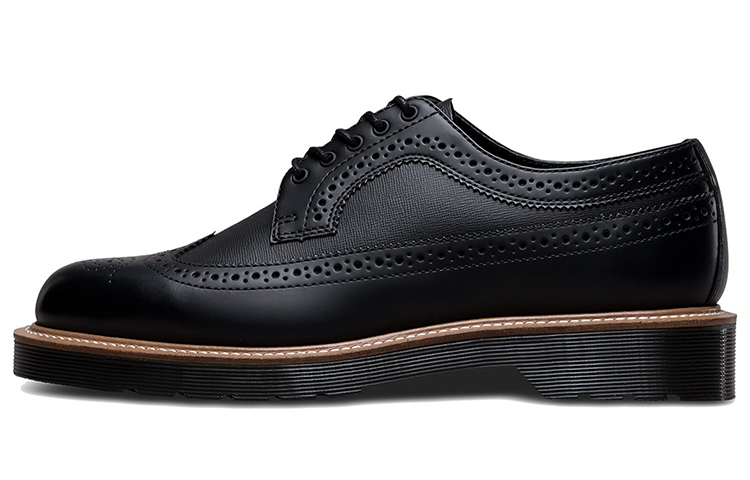 (W) Dr. Martens 3989 'Straw Smooth Black'