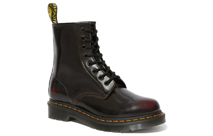 Lookbook (W) Dr. Martens Arcadia Negro Rojo 13661601