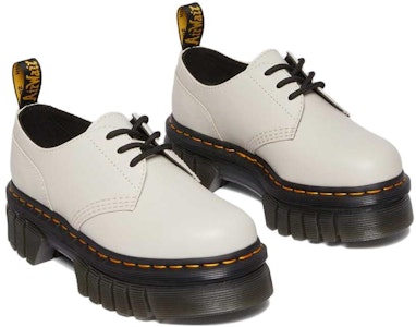 (W) Sepatu Platform Kulit Dr. Martens Audrick 'Cobblestone Grey' 27147055 Lookbook (W) Sepatu Platform Kulit Dr. Martens Audrick 'Cobblestone Grey' 27147055