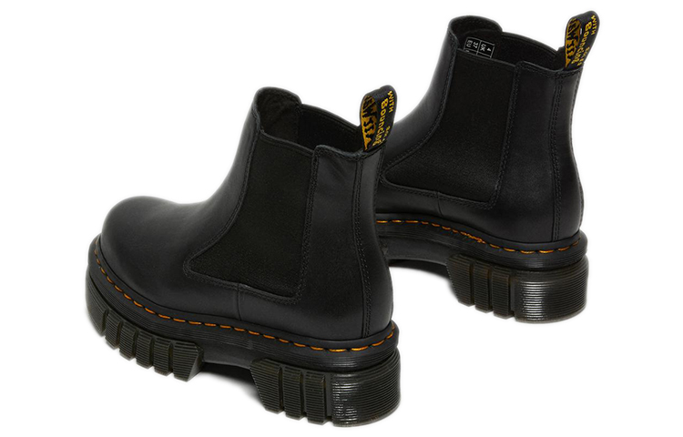 Sizing Dr. Martens Audrick 耐磨舒適皮革厚底切爾西靴 女款 炭黑