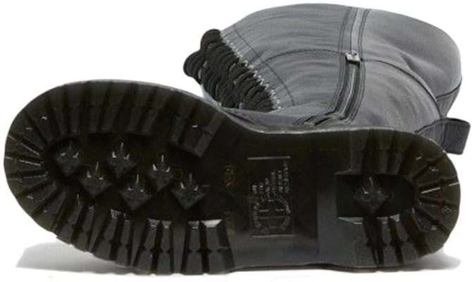 (W) 马丁博士Azreya Max 26孔厚底皮靴'黑色' 27360001 Details for (W) 马丁博士Azreya Max 26孔厚底皮靴'黑色' 27360001