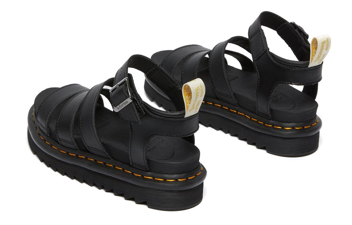 Sizing (W) Sandal Platform Fesyen Dr. Martens Blaire Hitam 23806001