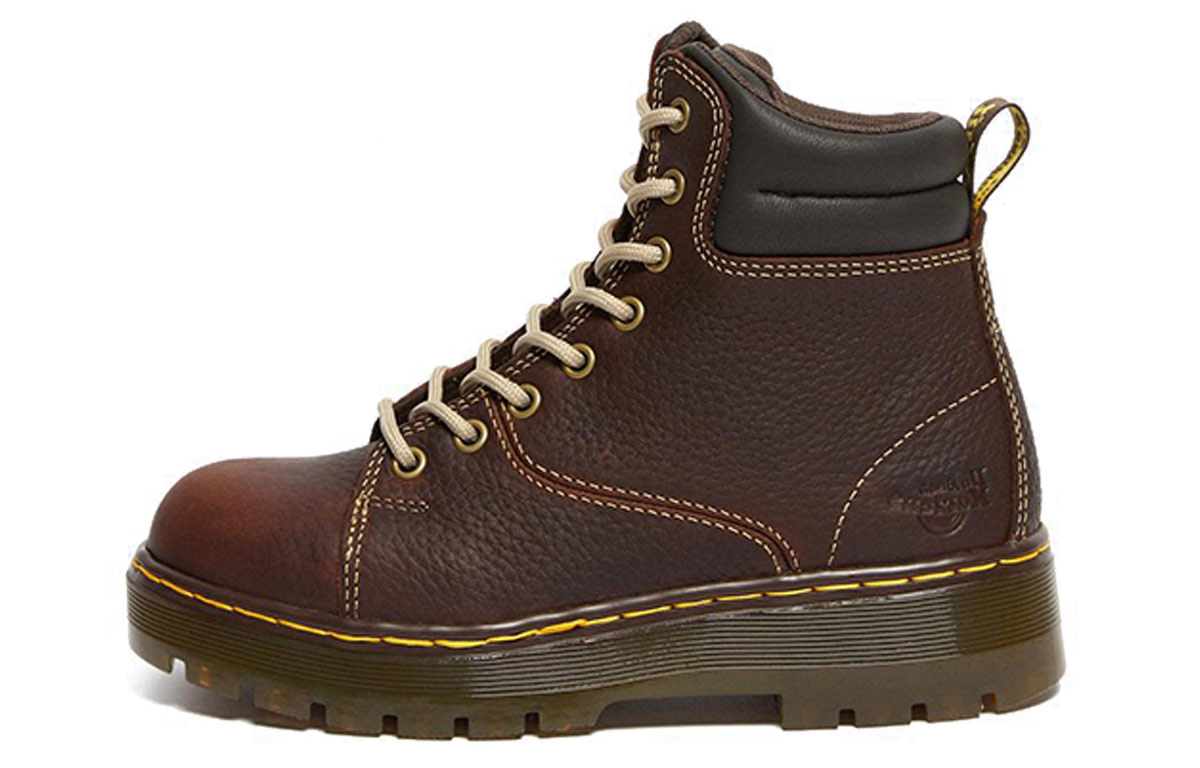 Buy (W) 马丁博士 Gilbreth 棕色靴子 26359214