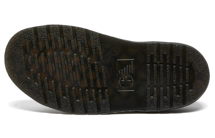 Details for (W) Dr. Martens Gryphon Quad Atlas 'Merah Darah' 26686601