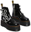Lookbook (W) ドクターマーチン JADON MAX 4ストラップブーツ (黒) 26524001
