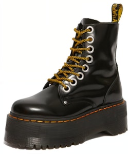 (W) Dr. Martens Jadon Max Platform Boot 'Black Buttero' Kulit Hitam 25566001 Lookbook (W) Dr. Martens Jadon Max Platform Boot 'Black Buttero' Kulit Hitam 25566001