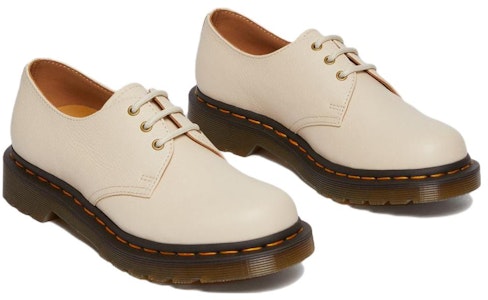 (W) Dr. Martens 1461 Kasut Kulit Oxford 'Parchment Beige' 24256292 Lookbook (W) Dr. Martens 1461 Kasut Kulit Oxford 'Parchment Beige' 24256292
