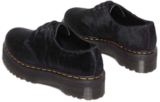 Dr. Martens 1461 Kasut Platform 'Black Hair On' Hitam dengan Bulu. 31096001 Shop Dr. Martens 1461 Kasut Platform 'Black Hair On' Hitam dengan Bulu. 31096001