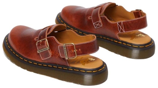 (W) Dr. Martens Sepatu Santai Round Toe Buckle 'Tan' 30939299 Shop (W) Dr. Martens Sepatu Santai Round Toe Buckle 'Tan' 30939299