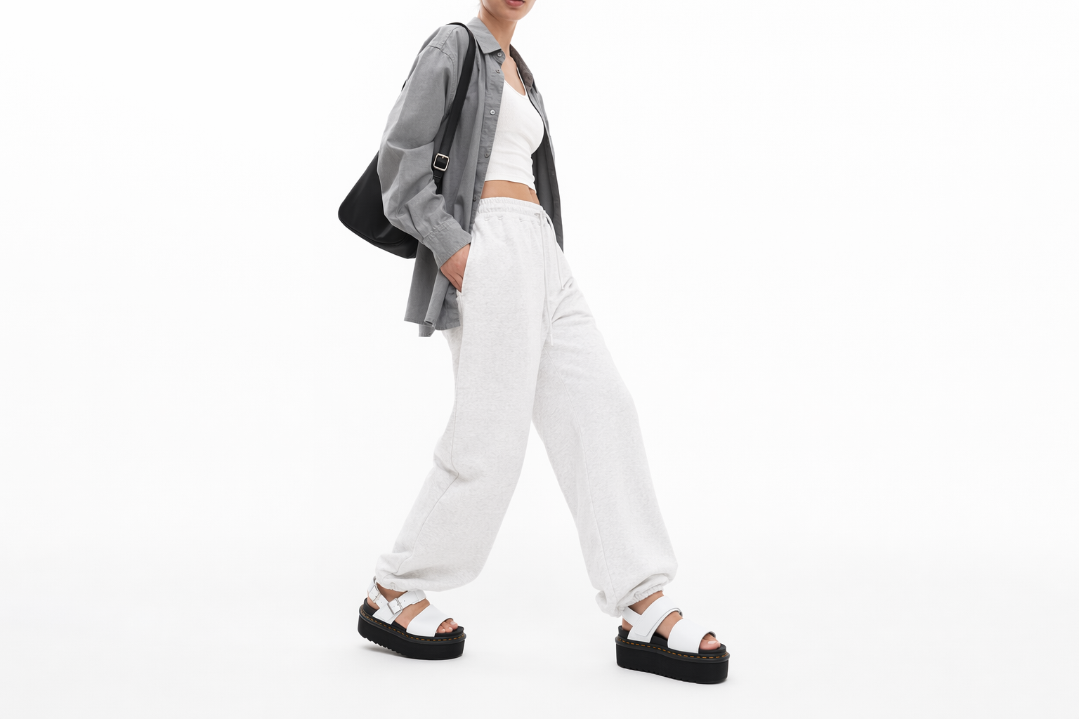 Order (W) Dr. Martens Voss Sandal Kulit Tebal Putih 26725100