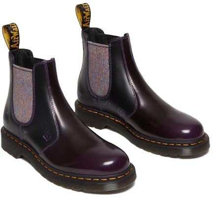 (W) Botines Chelsea de Cuero Dr. Martens x BT21 2976 'Morado Negro' 30892511 Lookbook (W) Botines Chelsea de Cuero Dr. Martens x BT21 2976 'Morado Negro' 30892511
