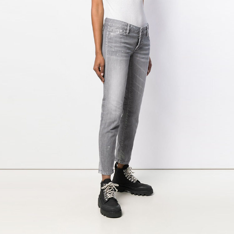 Shop (W) DSQUARED2 スリム ローライズ ジーンズ グレー. S75LB0177S30260-852