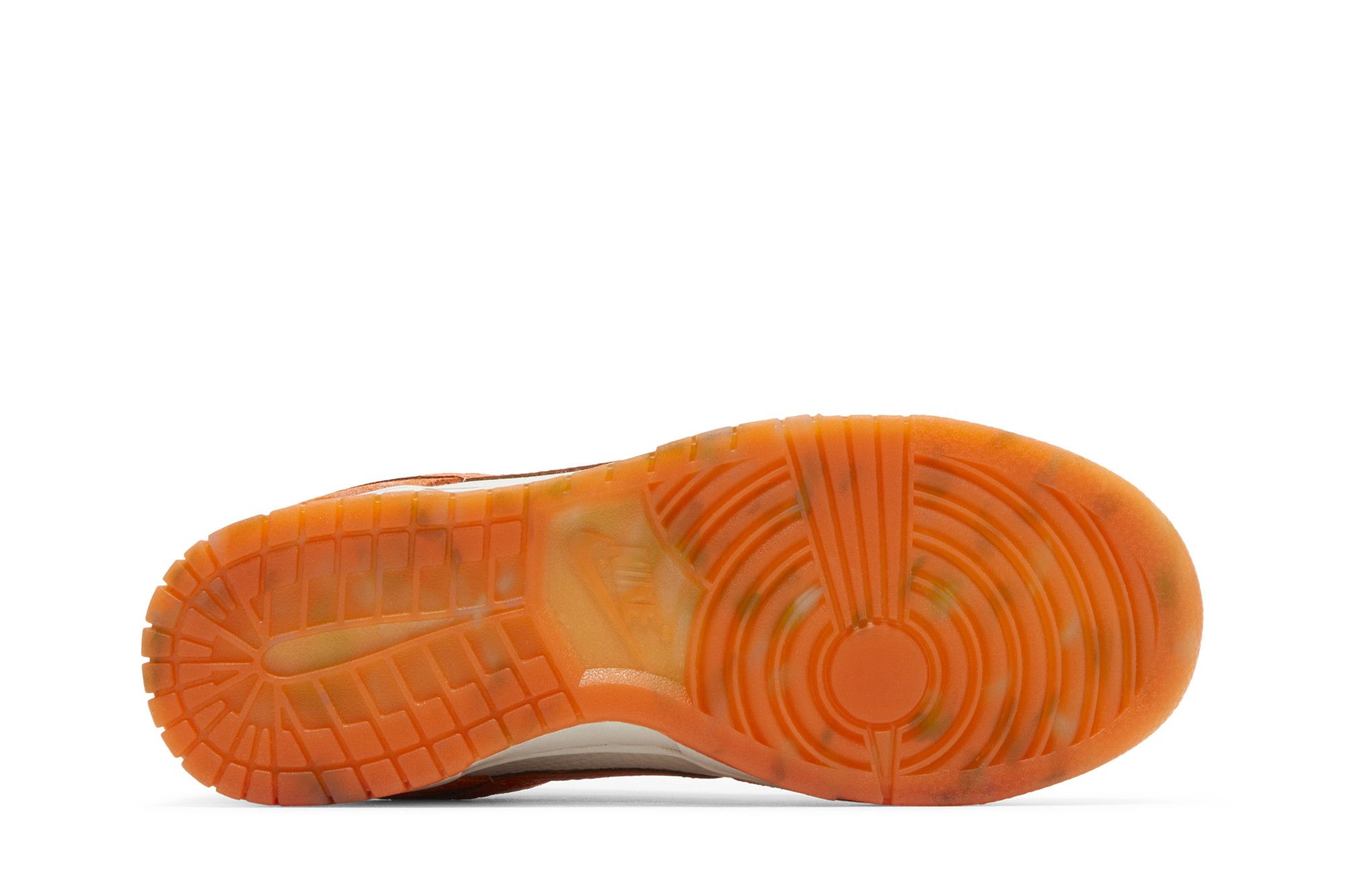 Purchase (W) Dunk Low 'Cracked Orange' - Jingga Retak FN7773-001