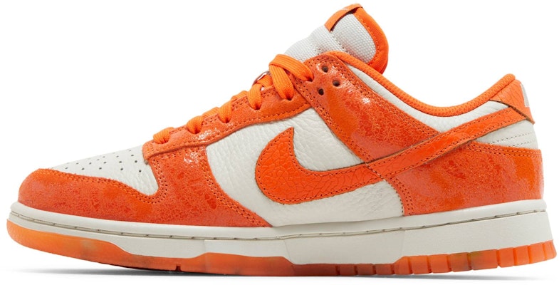 (W) Dunk Low 'Cracked Orange' - Jingga Retak FN7773-001 Lookbook (W) Dunk Low 'Cracked Orange' - Jingga Retak FN7773-001