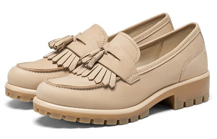 Lookbook (W) ECCO Modtray 'Hak Blok Pendek Warna Nude' 49014302211