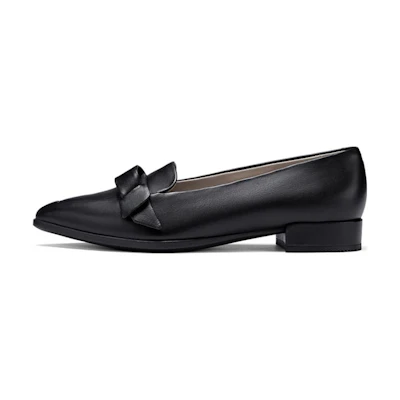(W) ECCO Sculptured 20 'Black Pointed Toe Flats'