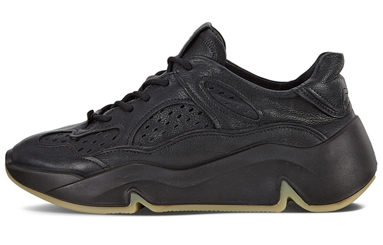 (W) ECCO Tredtray Series 'Black Retro Dad Shoe'