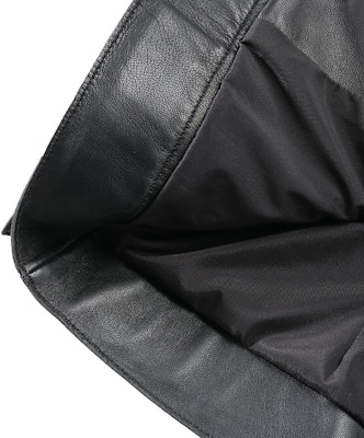 (W) Emporio Armani 黑色皮夹克立领 SS24 H4NB65-E2P86-999 Shop (W) Emporio Armani 黑色皮夹克立领 SS24 H4NB65-E2P86-999