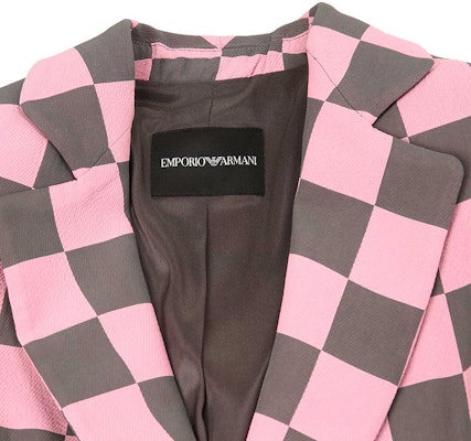 (W) Emporio Armani Blazer Kotak Berwarna, Lengan Panjang, Single-Button. 9NG12T-92106-013 Shop (W) Emporio Armani Blazer Kotak Berwarna, Lengan Panjang, Single-Button. 9NG12T-92106-013