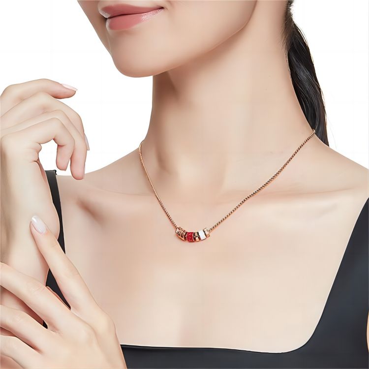 Shop (W) Emporio Armani Kalung Loket Manik Merah Kristal - Keluli Tahan Karat. EGS2933221