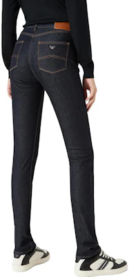 (W) Emporio Armani Vaqueros Slim Fit Azul Oscuro de Talle Medio. 8N2J18-2DG5Z-0941 Shop (W) Emporio Armani Vaqueros Slim Fit Azul Oscuro de Talle Medio. 8N2J18-2DG5Z-0941