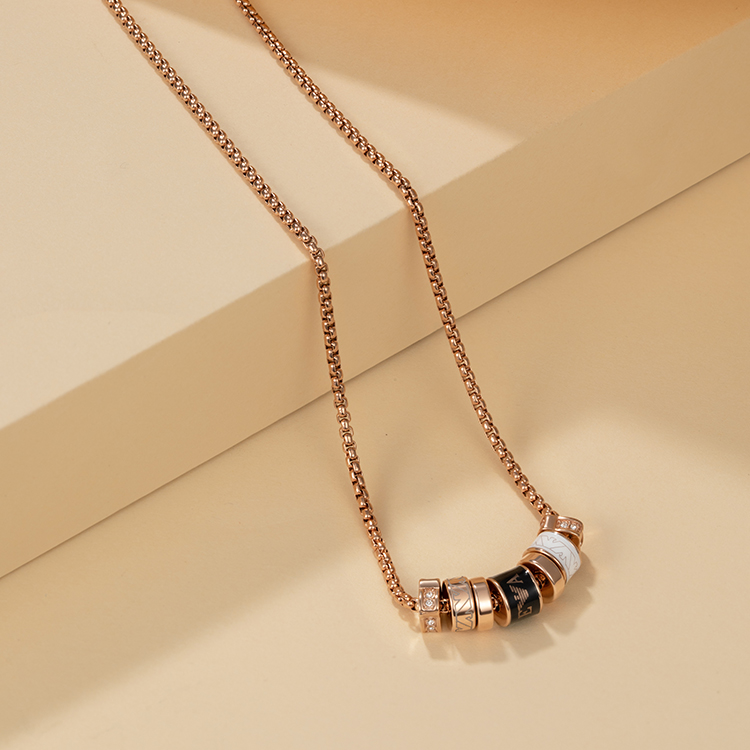 Shop (W) Emporio Armani Rantai Keluli Tahan Karat dengan Manik Berlian. EGS2931221