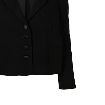 (W) EMPORIO ARMANI Blazer Hitam Single-Breasted dengan Bahu Berstruktur 6K2G63-2NWBZ-0999 Sizing (W) EMPORIO ARMANI Blazer Hitam Single-Breasted dengan Bahu Berstruktur 6K2G63-2NWBZ-0999