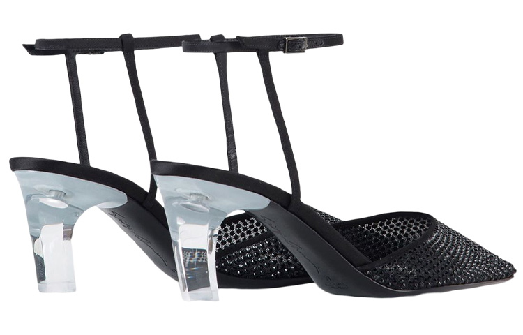 Lookbook (W) 安普里奥·阿玛尼黑色搭扣方跟高跟鞋 X1E927XN3411R266