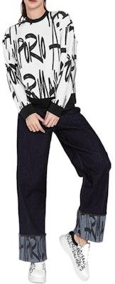 (W) エンポリオ アルマーニ カプセル ロゴ オーバーサイズ クルーネック スウェットシャツ レディース ブラック 6K2M6R-1JHSZ-F160 Lookbook (W) エンポリオ アルマーニ カプセル ロゴ オーバーサイズ クルーネック スウェットシャツ レディース ブラック 6K2M6R-1JHSZ-F160