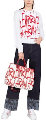 (Women) EMPORIO ARMANI FW21 Graffiti Logo White Crewneck Sweatshirt. 6K2MTZ-2M40Z-F159 Lookbook (Women) EMPORIO ARMANI FW21 Graffiti Logo White Crewneck Sweatshirt. 6K2MTZ-2M40Z-F159