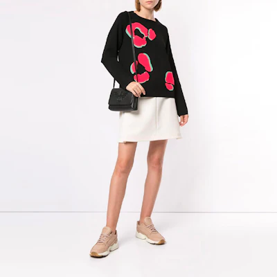 (Women) EMPORIO ARMANI FW21 Black Patterned Knit Pullover Sweater. 6G2MTQ-2M03Z-0999 Lookbook (Women) EMPORIO ARMANI FW21 Black Patterned Knit Pullover Sweater. 6G2MTQ-2M03Z-0999