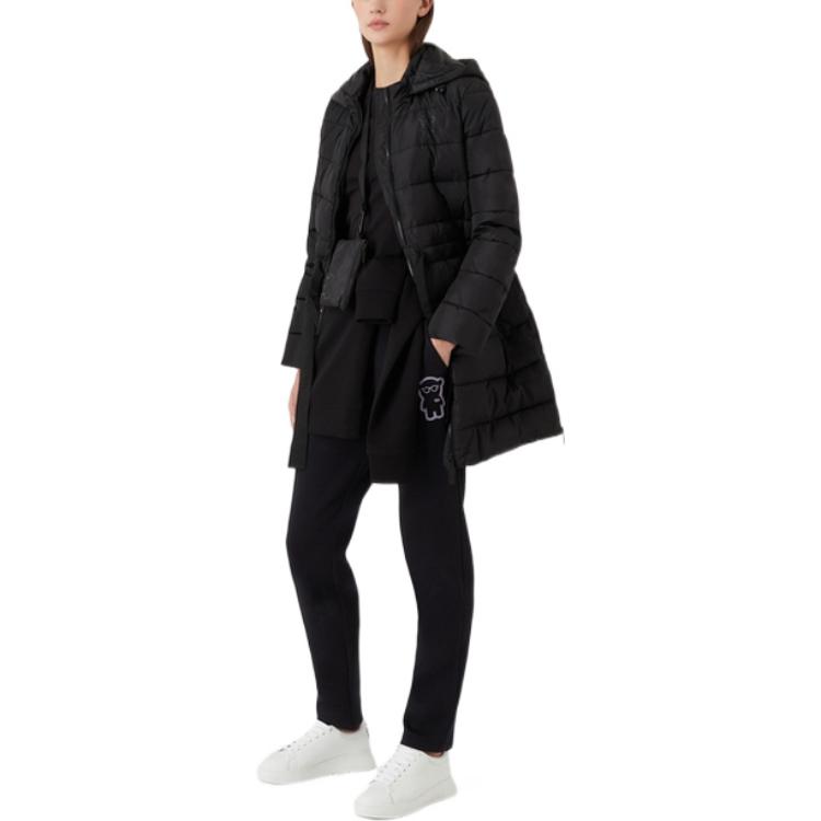 Lookbook (W) Emporio Armani FW22 Chaqueta Negra Casual Acolchada con Cintura Entallada 6L2L73-2NGAZ-0999