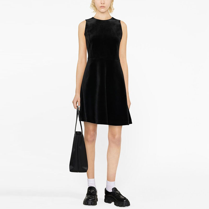 Lookbook (W) Vestido Negro Sin Mangas Efecto Terciopelo EMPORIO ARMANI FW22 6L2A6F-2JWPZ-0999