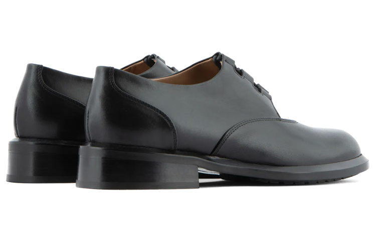 Shop (W) Derby Iconique Emporio Armani ''Cuir Noir Brillant'' X3C171XF652100002