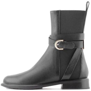 (W) 엠포리오 아르마니 블랙 가죽 앵클부츠 (Emporio Armani black leather ankle boots) X3N170XN748K001 Buy (W) 엠포리오 아르마니 블랙 가죽 앵클부츠 (Emporio Armani black leather ankle boots) X3N170XN748K001