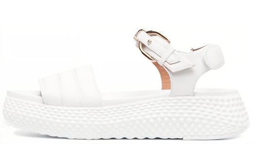 EMPORIO ARMANI 簡潔休閒露趾厚底涼鞋 女款 白色 Buy EMPORIO ARMANI 簡潔休閒露趾厚底涼鞋 女款 白色