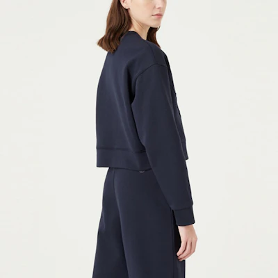 (W) Sudadera Emporio Armani SS22 Azul Marino de Algodón con Cuello Redondo. 3L2M6D-2JYWZ-0922 Shop (W) Sudadera Emporio Armani SS22 Azul Marino de Algodón con Cuello Redondo. 3L2M6D-2JYWZ-0922