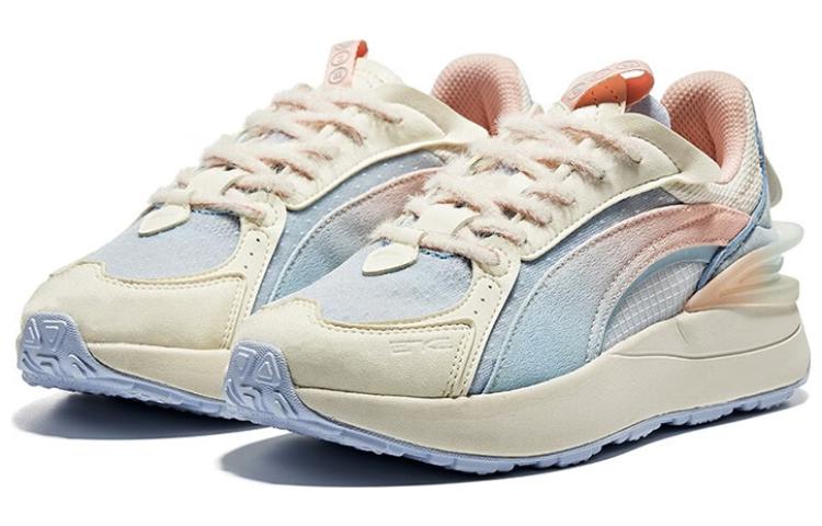 Lookbook (W) 鸿星尔克 '软萌白橙' 52123102246-006