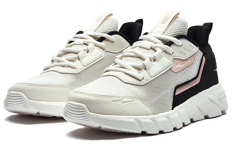 Lookbook (W) 鸿星尔克 Erxleben 低帮运动鞋 '白黑' V2122103230-002