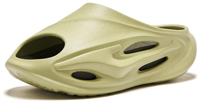 (Women) ERKE Hollow-Out Sneakers 'Dark Green Qi Dan' 12123210323-508 Lookbook (Women) ERKE Hollow-Out Sneakers 'Dark Green Qi Dan' 12123210323-508