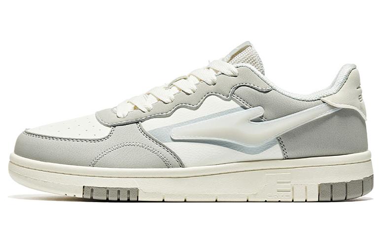 (W) ERKE Hongxing 'Gray White'